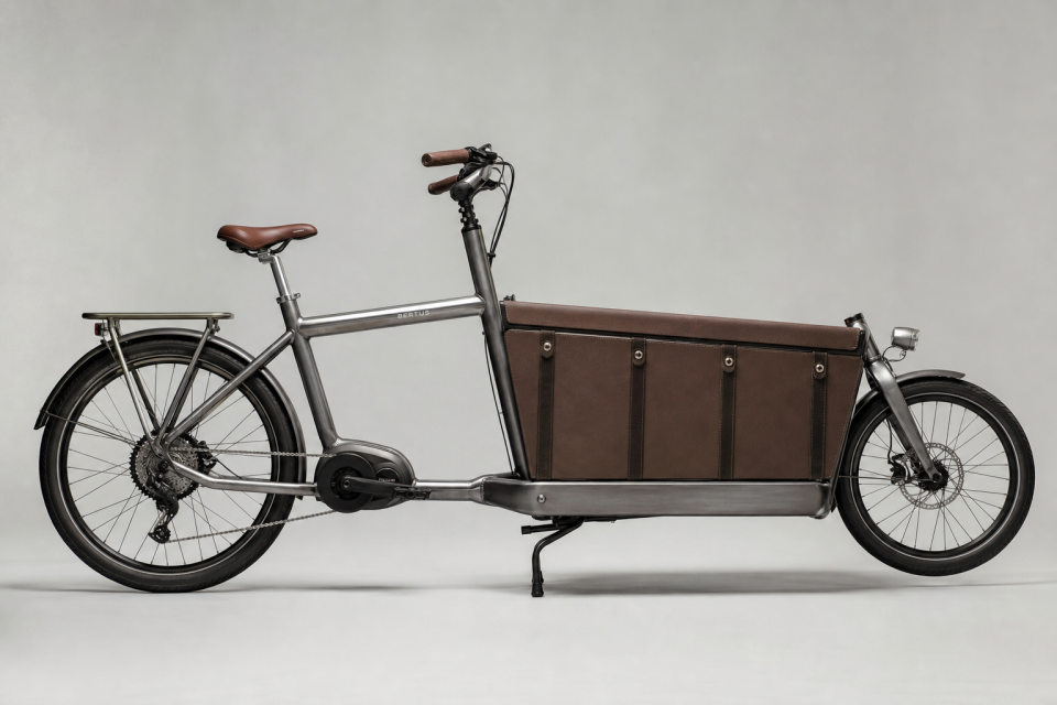 Vélo électrique cargo Acme-Corp
